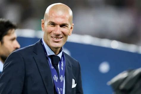 Perfil de Zidane agrada CBF e técnico pode assumir Seleção diz jornal