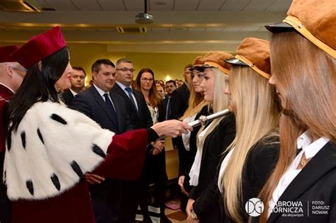 Akademia WSB w Dąbrowie Górniczej zainauguruje nowy rok akademicki Tym