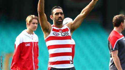 Adam Goodes Aussie Rules Star Returns Amid Racism Debate Bbc Sport