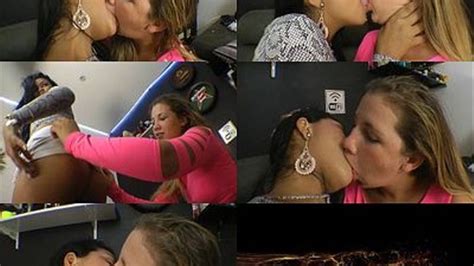 HOT KISSES STEP SISTERS ALVEZ CLIP HD Facesitting Female Clips Sale
