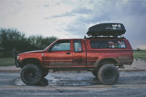 Featured Vehicle: Overland Nomad's Toyota Pickup - Expedition Portal