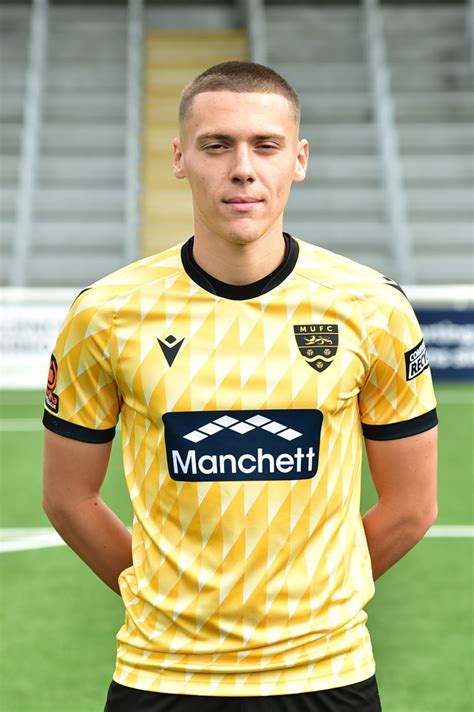 Arjanit Krasniqi Maidstone United Fc