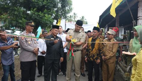 Dorong Perekonomian Masyarakat Pemkab Sijunjung Resmikan Jalan Pasar