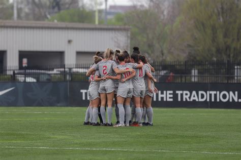 Womens Soccer Ohio State Falls To No 2 North Carolina 2 0