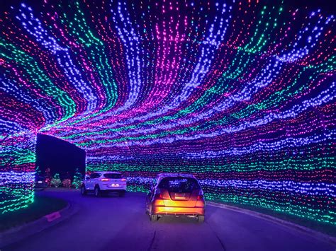 Best Spots To See Christmas Lights Texas In Very Truly Texas