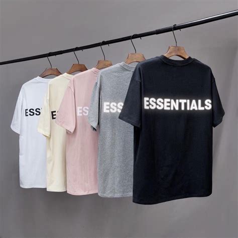 Jual Essentials Suga Fear Of God Reflective Kalau Kena Flash Bisa Nyala Yaa Baju Fog Fear Of God