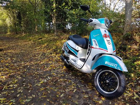 Kostenlose foto : Roller, Custom Scooter, Moped, Vespa gts 300, GTS 300 ...