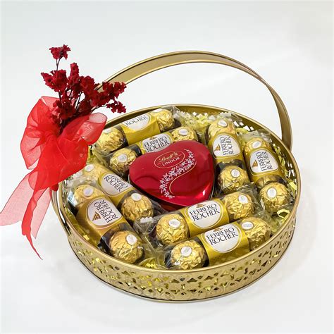 Explore Our Delectable Chocolate Gift Baskets
