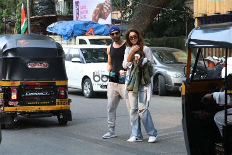 Kartik Aaryan Spotted At Bandra Boldsky