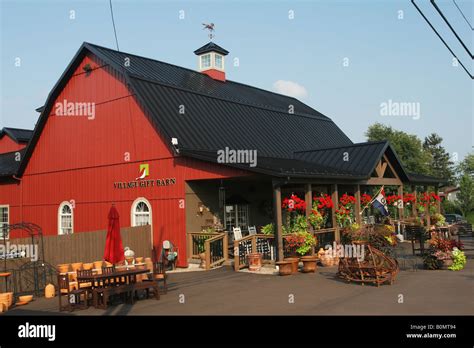 Village Gift Barn Amish country at Berlin Ohio Stock Photo - Alamy