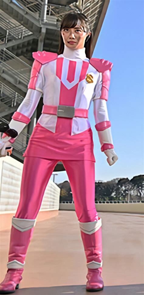 Twitter Power Rangers Cosplay Power Rangers Super Megaforce Girls 82420