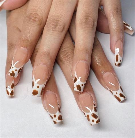 30 Beautiful Cow Print Nails Design You Ll Definitely Love Rodeo Nails