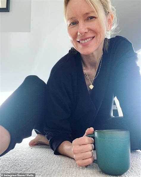 Naomi Watts Flaunts Her Youthful Complexion In A Makeup Free Selfie As