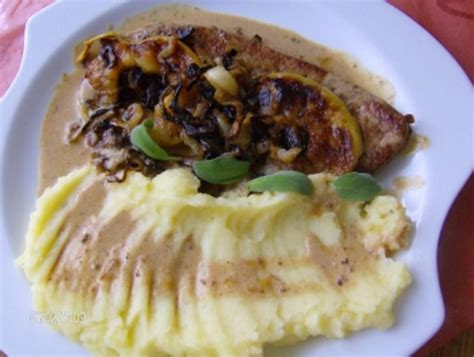 Kalbsleber Mit Pfeln Und Zwiebeln Rezept Rezept Kalbsleber