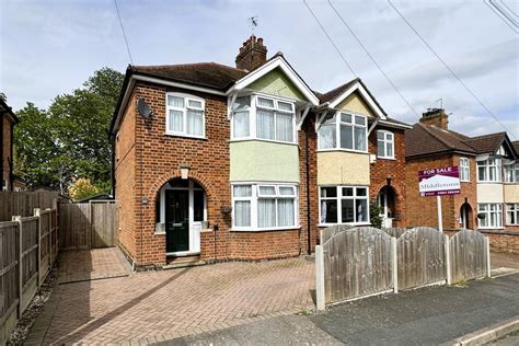 Bowley Avenue Melton Mowbray 3 Bed Semi Detached House 275 000