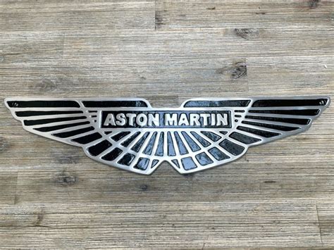 Decorative object - Aston Martin wings logo- 57,5 cm - - Catawiki