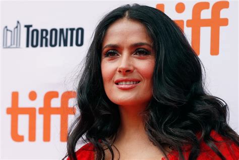 Tras ataque en Coatzacoalcos envía Salma Hayek mensaje de apoyo