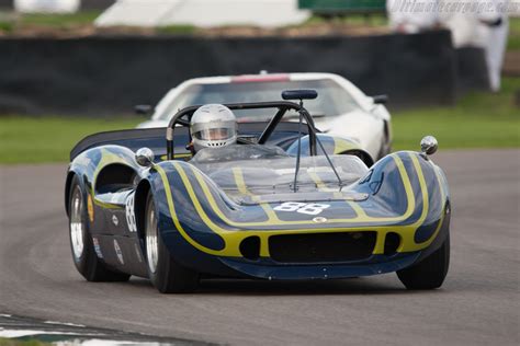 McLaren M1B Chevrolet - Chassis: 30-19 - 2010 Goodwood Revival