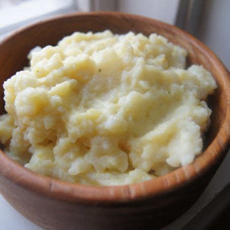 Mashed Potatoes using Canned Potatoes Recipe - (4.5/5)