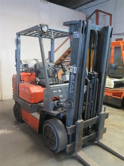 Toyota 5fgc25 5000 Lb Cap Lpg Forklift Sn 5fgcu25 84372 W 3 Stage