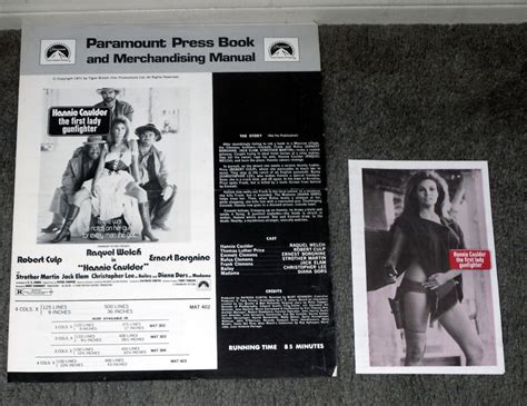 Hannie Caulder Original Pressbook Raquel Welch Strother Martin