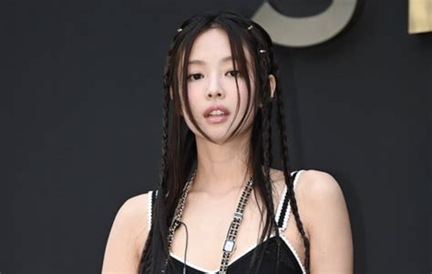 Blackpink S Jennie Sparks Controversy With Daring See Through Outfit