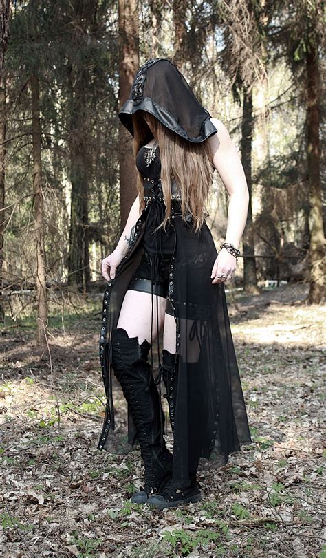 Witch Witchy Goth Gothic Occult Ritual Big Hood Black Harness With Trens Outfit Gothic Outfits