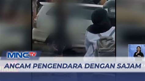 Viral Pria Di Pandeglang Acungkan Senjata Tajam Kepada Pengendara