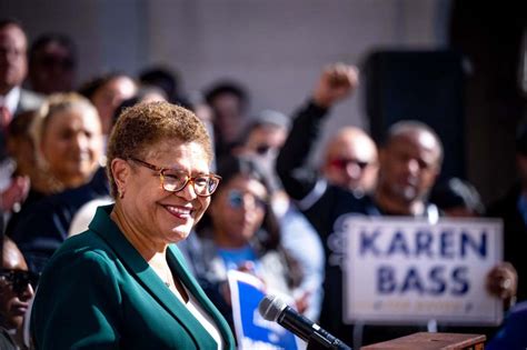 LA Mayor-elect Karen Bass announces inauguration program ahead of ...