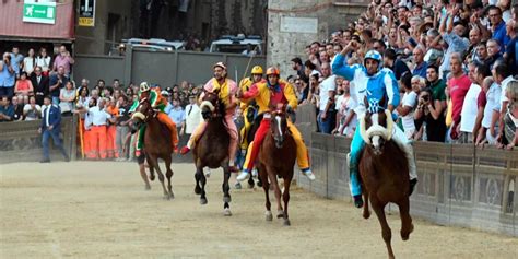 Palio Di Siena In Tv Dove Vederlo Orario E Contrade