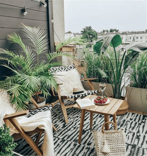 Stylish Black And White Balcony Ideas Balcony Boss