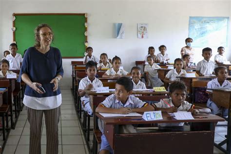 Portugal e Timor Leste reforçam e alargam projeto das escolas CAFE