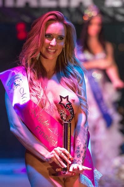 Naked Amarli Inez Added By Melbadel