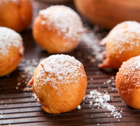 Zeppole | RecipeLion.com