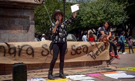 Marchan en el estado por feminicidio de Mara Castilla Querétaro