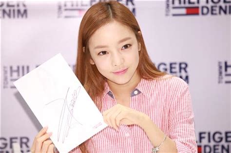 K Pop Star And Filmtv Actress Goo Hara Found Dead In South Korea