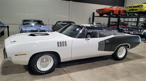 One Of 5 1971 Plymouth Hemi Cuda Convertible Pops Up For Sale Starts