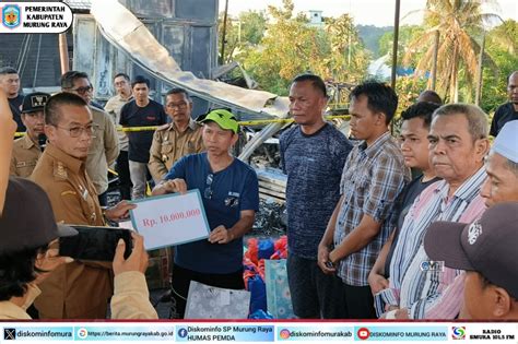 Pj Bupati Murung Raya Serahkan Bantuan Untuk Korban Kebakaran Berita