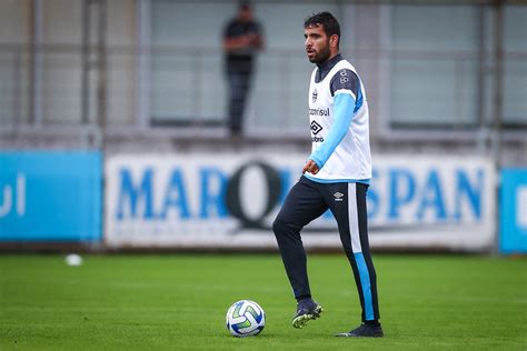 Soccer News Grêmio on Twitter Renato comandou um treino coletivo que