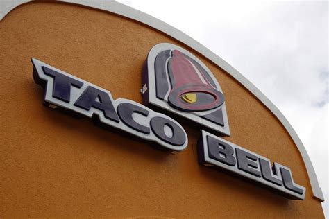 Taco Bell, Pizza Hut to ax artificial ingredients