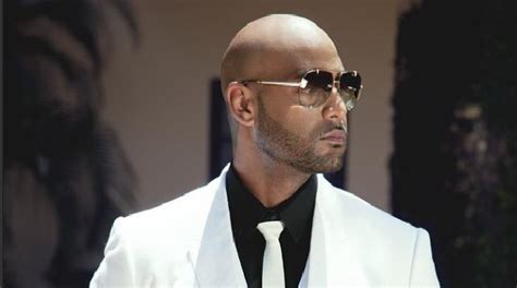 Booba un inédit de son album dévoilé MCE TV