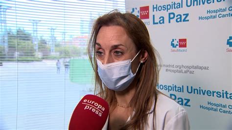 Hospital La Paz Ha Vacunado A Personas Frente La Covid Youtube