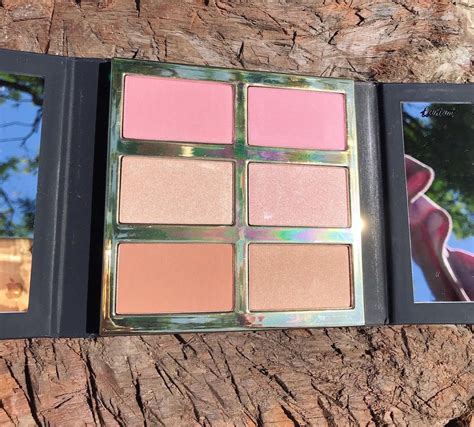 Paleta De Iluminadores Tarte Tarteist Maquiagem Feminina Tarte Nunca