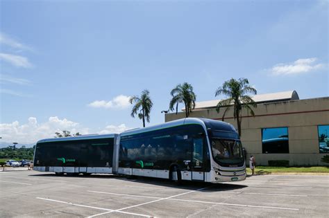 BYD Presents the First Pure Electric Articulated Bus Made in Brazil