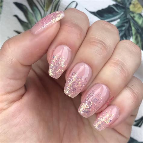 Nonaphilippa On Instagram “nailsoftheday Using Everythingmagpie