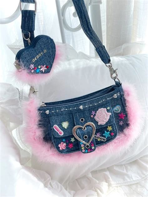 Pretty Bags Cute Bags Cute Purses Purses And Bags Y K Bags Stylish