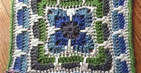 Free Pattern This Larksfoot Inspired Granny Square Is Gorgeous