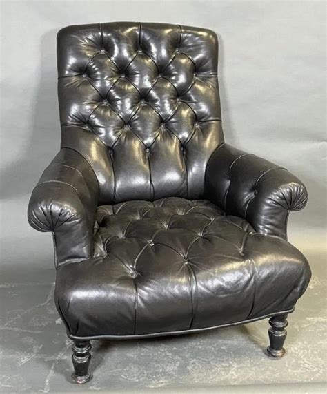 Proantic Confortrable Fauteuil Club Chesterfield En Cuir Capitonn