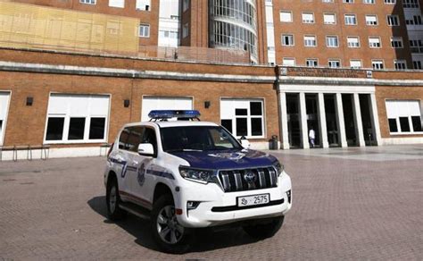 Dos Detenidos En Bilbao Por Entrar A Robar A Una Casa Escalando Por El