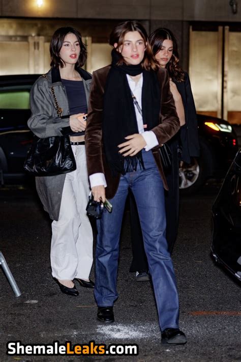 Gracie Abrams Gracieabrams Leaked Nude OnlyFans Photo 46 ShemaleLeaks